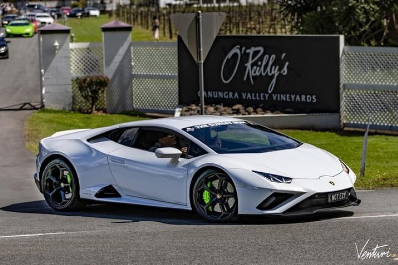 Luxury Huracan Dream Rides BRISBANE